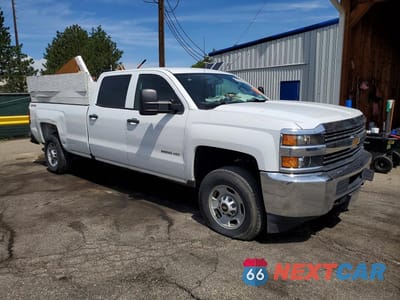 Czwarte zdjęcie samochodu z boku: 2017 CHEVROLET SILVERADO K2500 HEAVY DUTY VIN:1GC1KUEG0HF162781 - miniatura