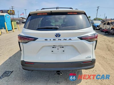 Zdjęcie 6 z 13 samochodu: 2023 TOYOTA SIENNA XLE VIN:5TDJRKEC5PS153201 - miniatura