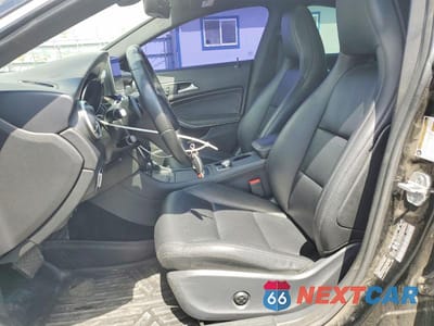 Zdjęcie 7 z 12 samochodu: 2015 MERCEDES-BENZ CLA 250 4MATIC VIN:WDDSJ4GB0FN221068 - miniatura