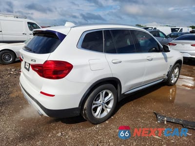 Trzecie zdjęcie samochodu z tyłu: 2018 BMW X3 XDRIVE30I VIN:5UXTR9C56JLD62415 - miniatura