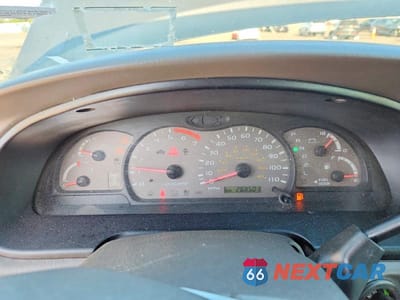 Zdjęcie 9 z 13 samochodu: 2004 TOYOTA SEQUOIA SR5 VIN:5TDBT44A34S205504 - miniatura