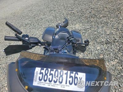 Piąte zdjęcie samochodu w środku: 2019 HARLEY-DAVIDSON FLTRX VIN:1HD1KHC35KB645557 - miniatura