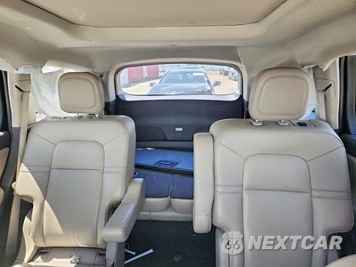 Zdjęcie 10 z 13 samochodu: 2023 LINCOLN AVIATOR VIN:5LM5J6XC6PGL01985 - miniatura