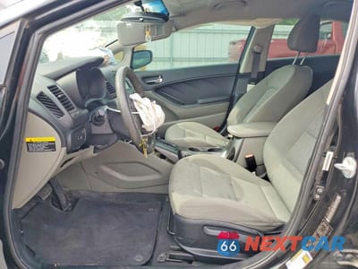 Zdjęcie 7 z 13 samochodu: 2015 KIA FORTE LX VIN:KNAFK4A60F5292448 - miniatura