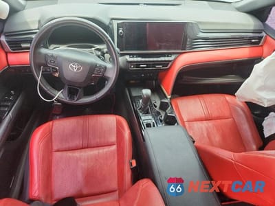 Zdjęcie 8 z 12 samochodu: 2025 TOYOTA CAMRY VIN:4T1DAACK3SU562421 - miniatura