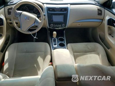Zdjęcie 8 z 12 samochodu: 2014 NISSAN ALTIMA 2.5 S VIN:1N4AL3AP6EC176460 - miniatura