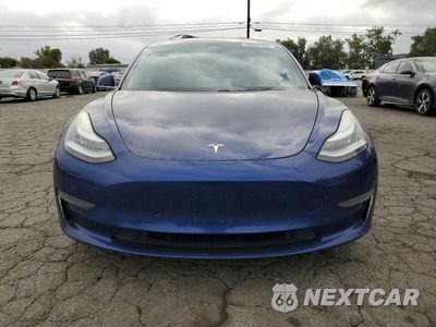 Piąte zdjęcie samochodu w środku: 2020 TESLA MODEL 3 VIN:5YJ3E1EB8LF667161 - miniatura