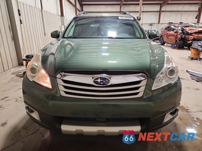 Piąte zdjęcie samochodu w środku: 2011 SUBARU OUTBACK 2.5I LIMITED VIN:4S4BRBKC2B3357632 - miniatura