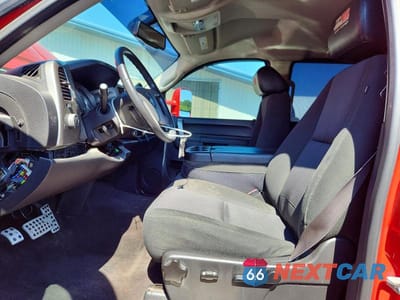 Zdjęcie 7 z 12 samochodu: 2013 CHEVROLET SILVERADO K1500 LT VIN:3GCPKSE21DG234454 - miniatura