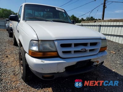 Piąte zdjęcie samochodu w środku: 2000 FORD RANGER VIN:1FTYR10V1YTA75665 - miniatura