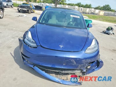 Piąte zdjęcie samochodu w środku: 2021 TESLA MODEL 3 VIN:5YJ3E1EB8MF855907 - miniatura