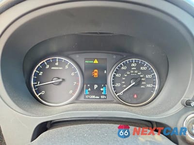 Zdjęcie 9 z 14 samochodu: 2014 MITSUBISHI OUTLANDER SE VIN:JA4AD3A33EZ015852 - miniatura