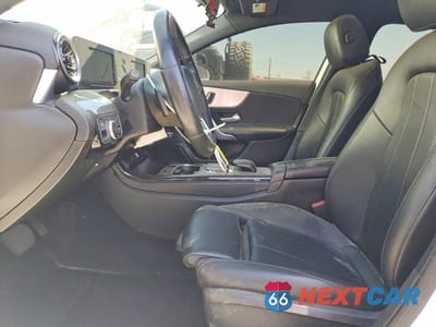 Zdjęcie 7 z 12 samochodu: 2019 MERCEDES-BENZ A 220 4MATIC VIN:WDD3G4FB6KW019697 - miniatura