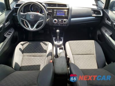 Zdjęcie 8 z 12 samochodu: 2015 HONDA FIT LX VIN:3HGGK5H57FM759127 - miniatura