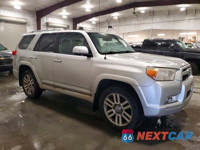 Czwarte zdjęcie samochodu z boku: 2011 TOYOTA 4RUNNER LIMITED VIN:JTEBU5JR7B5057966 - miniatura