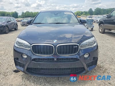 Piąte zdjęcie samochodu w środku: 2019 BMW X6 M VIN:5YMKW8C50KLR38425 - miniatura
