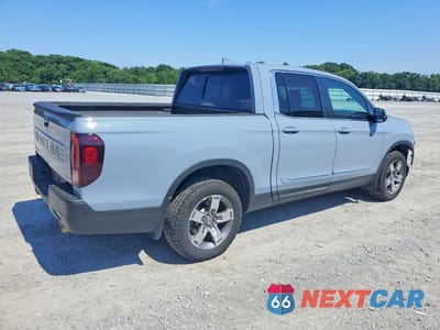 Trzecie zdjęcie samochodu z tyłu: 2024 HONDA RIDGELINE RTL VIN:5FPYK3F50RB002161 - miniatura