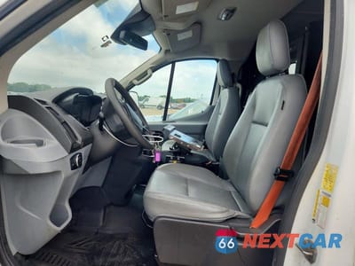 Zdjęcie 7 z 13 samochodu: 2016 FORD TRANSIT T-150 VIN:1FTYE1YM6GKB08672 - miniatura