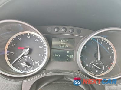 Zdjęcie 9 z 13 samochodu: 2011 MERCEDES-BENZ GL 450 4MATIC VIN:4JGBF7BE0BA752640 - miniatura