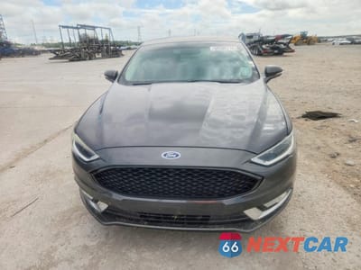 Piąte zdjęcie samochodu w środku: 2017 FORD FUSION SE VIN:3FA6P0HD1HR371831 - miniatura