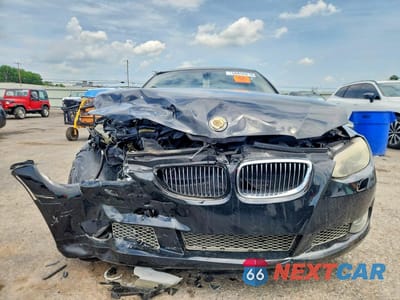Piąte zdjęcie samochodu w środku: 2009 BMW 335 XI VIN:WBAWC73569E269960 - miniatura