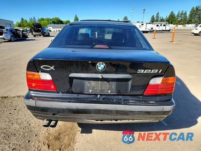 Zdjęcie 6 z 12 samochodu: 1996 BMW 328 I VIN:WBACD3327TAV15508 - miniatura