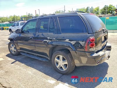 Drugie zdjęcie samochodu z przodu: 2004 CHEVROLET TRAILBLAZER LS VIN:1GNDT13S742155240 - miniatura