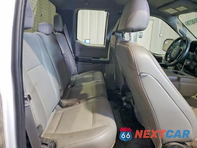 Zdjęcie 10 z 12 samochodu: 2019 FORD F150 SUPER CAB VIN:1FTFX1E55KKC44265 - miniatura