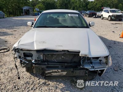 Piąte zdjęcie samochodu w środku: 2003 MERCURY GRAND MARQUIS GS VIN:2MEFM74W93X644171 - miniatura