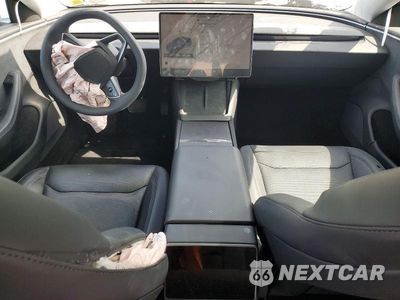 Zdjęcie 8 z 13 samochodu: 2024 TESLA MODEL 3 VIN:5YJ3E1EB8RF816757 - miniatura
