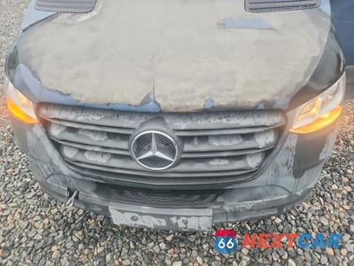 Zdjęcie 11 z 12 samochodu: 2019 MERCEDES-BENZ SPRINTER 2500/3500 DELIVERY VAN VIN:WD4PF0CD8KP085648 - miniatura