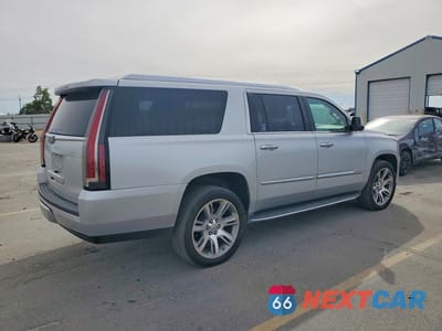Trzecie zdjęcie samochodu z tyłu: 2016 CADILLAC ESCALADE ESV PREMIUM VIN:1GYS4JKJ7GR270626 - miniatura