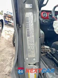 Zdjęcie 12 z 12 samochodu: 2020 JEEP WRANGLER RUBICON VIN:1C4HJXCG5LW237912 - miniatura