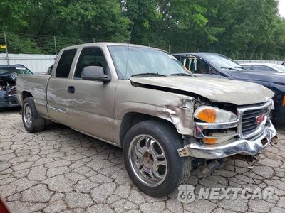 Czwarte zdjęcie samochodu z boku: 2003 GMC NEW SIERRA C1500 VIN:2GTEC19V931339656 - miniatura