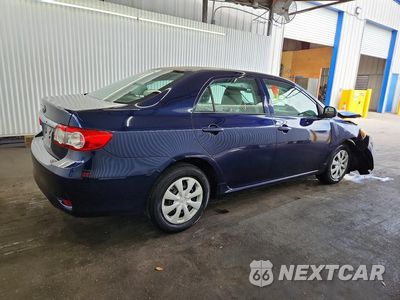 Trzecie zdjęcie samochodu z tyłu: 2012 TOYOTA COROLLA L VIN:2T1BU4EE9CC830303 - miniatura