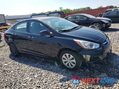 Czwarte zdjęcie samochodu z boku: 2017 HYUNDAI ACCENT SE VIN:KMHCT4AE0HU318092 - miniatura