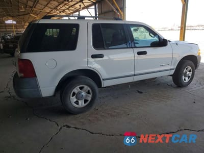 Trzecie zdjęcie samochodu z tyłu: 2004 FORD EXPLORER XLS VIN:1FMZU72K74ZB12701 - miniatura