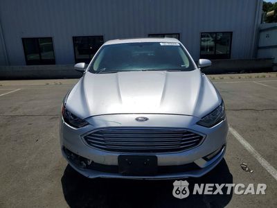 Piąte zdjęcie samochodu w środku: 2018 FORD FUSION SE HYBRID VIN:3FA6P0LU6JR103239 - miniatura