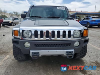 Piąte zdjęcie samochodu w środku: 2009 HUMMER H3 VIN:5GTEN13E498135333 - miniatura
