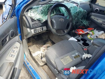 Zdjęcie 8 z 12 samochodu: 2006 TOYOTA TACOMA DOUBLE CAB VIN:5TELU42N16Z250213 - miniatura