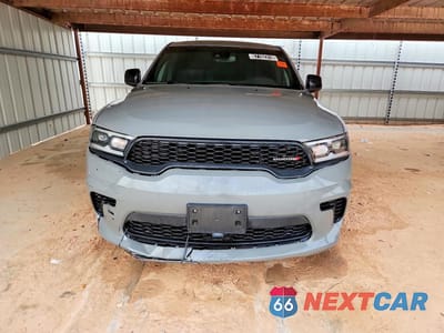 Piąte zdjęcie samochodu w środku: 2023 DODGE DURANGO GT VIN:1C4RDJDG4PC556541 - miniatura