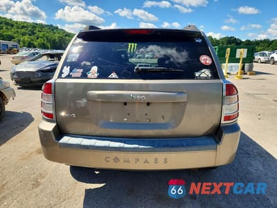 Zdjęcie 6 z 13 samochodu: 2008 JEEP COMPASS SPORT VIN:1J8FF47W68D713640 - miniatura