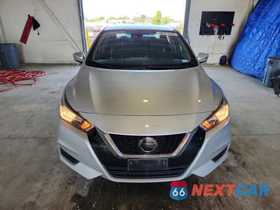 Piąte zdjęcie samochodu w środku: 2020 NISSAN VERSA SV VIN:3N1CN8EVXLL891796 - miniatura