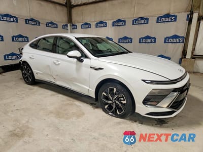Czwarte zdjęcie samochodu z boku: 2025 HYUNDAI SONATA SEL VIN:KMHL64JA9SA474130 - miniatura