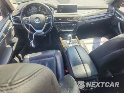 Zdjęcie 8 z 13 samochodu: 2015 BMW X5 XDRIVE35I VIN:5UXKR0C56F0K57869 - miniatura