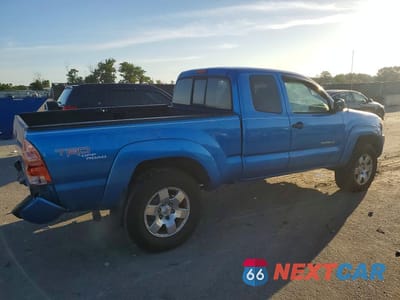 Trzecie zdjęcie samochodu z tyłu: 2005 TOYOTA TACOMA PRERUNNER ACCESS CAB VIN:5TETU62N55Z130375 - miniatura