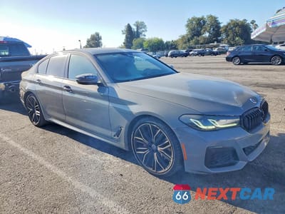 Czwarte zdjęcie samochodu z boku: 2022 BMW 530 I VIN:WBA53BH07NCK28772 - miniatura