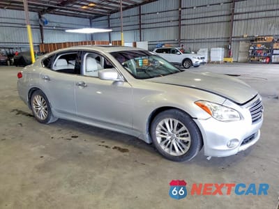Czwarte zdjęcie samochodu z boku: 2011 INFINITI M37 BASE VIN:JN1BY1AP8BM320345 - miniatura