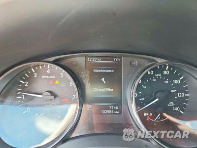 Zdjęcie 9 z 13 samochodu: 2017 NISSAN ROGUE SV VIN:KNMAT2MV0HP582679 - miniatura