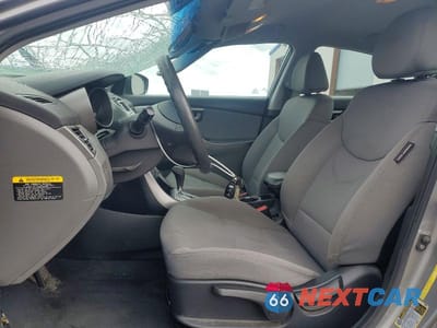 Zdjęcie 7 z 12 samochodu: 2012 HYUNDAI ELANTRA GLS VIN:KMHDH4AE6CU259757 - miniatura